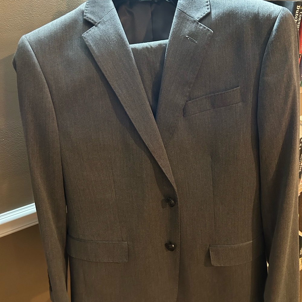 Men’s Suit